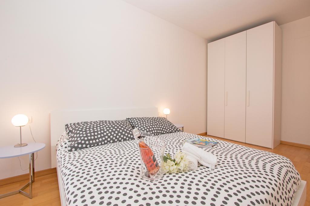 Benacus E4 Apartment By Wonderful Italy Sirmione Esterno foto